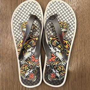 Rare Ed Hardy Vintage 00/Y2K Men’s Graphic Tiger Flip Flops Style 19SBC204M